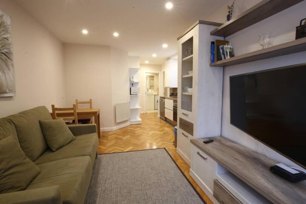 Apartamento Oviedo Las Palomas Buitenkant foto